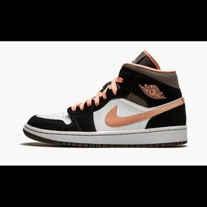 Jordan 1 Mid Peach Mocha